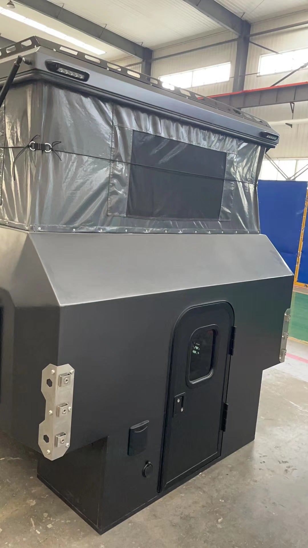 Insulated Ultra Light Weight Gladiator Camper Box