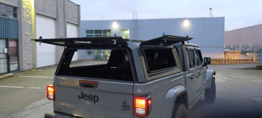 image of a truck cap equipped with versatile windows