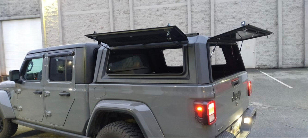 Photo of a truck cap equipped with versatile windows